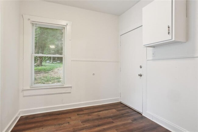 Building Photo - 776 Bellemeade Ave NW