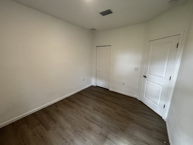 Building Photo - 1209 Southstation Pl
