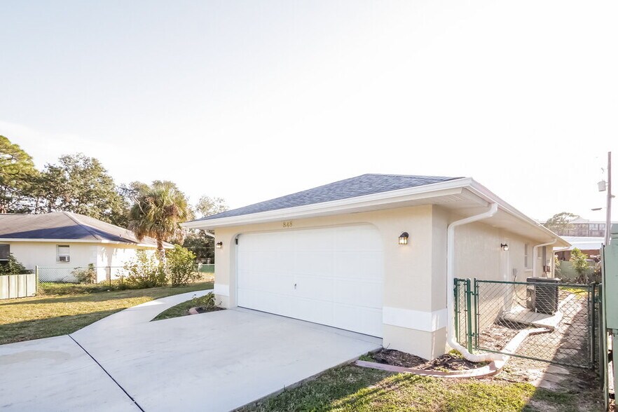 Building Photo - 848 Guild Dr
