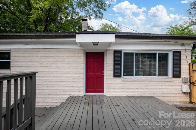 Building Photo - 2525 Runnymede Ln