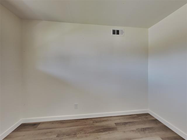 Building Photo - 2702 Wallin Dr