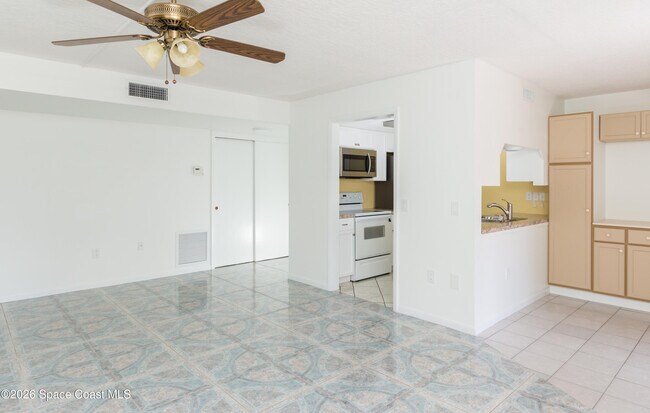 Building Photo - 101 San Paulo Cir