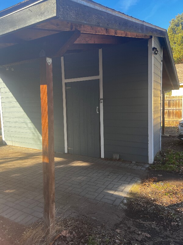 Building Photo - 1040 Bonnie Brae St