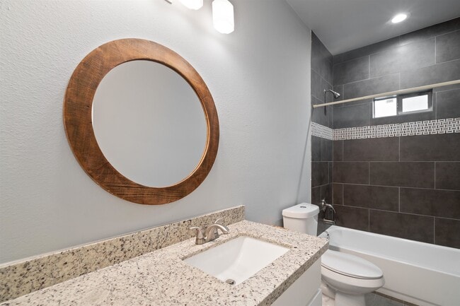Building Photo - 1010 Tesoro Stone
