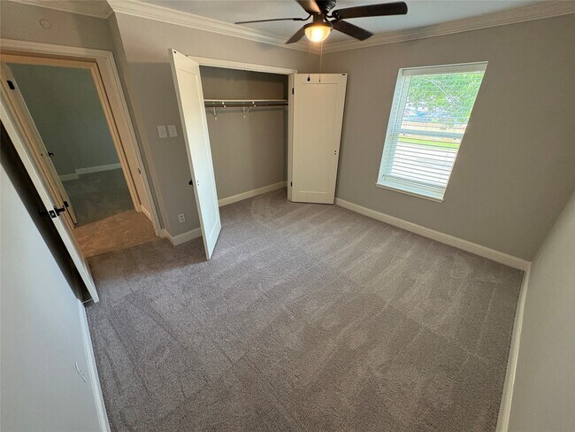 Building Photo - 14321 Still Meadow Dr