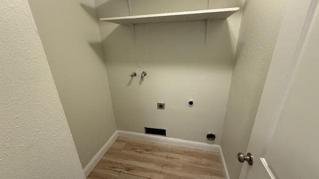 Building Photo - 4517 N Sharon Ave