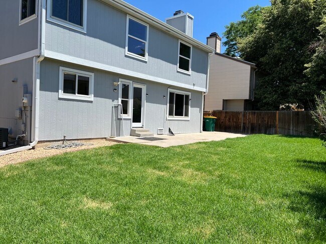 Building Photo - 14798 E Wagontrail Dr
