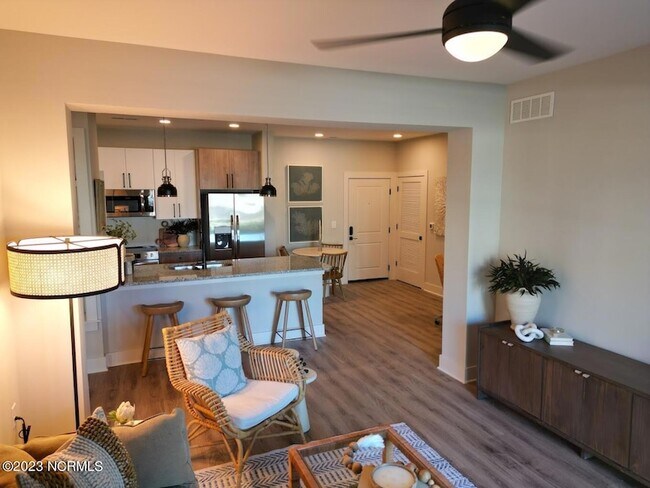 Building Photo - 4711 Azalea Landing Dr