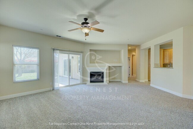 Building Photo - Fantastic Floorplan, great location in Woodland 4+ bedroom, 2 bath