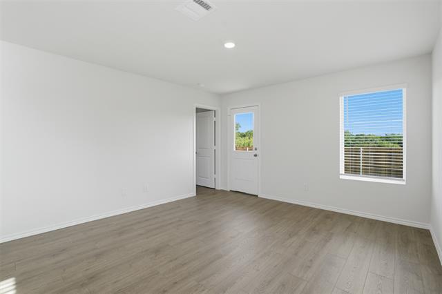 Building Photo - 1177 Northfield Dr