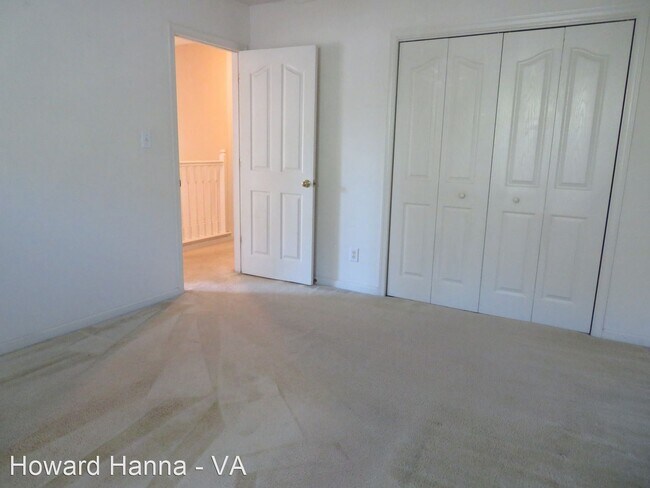 Building Photo - 3 br, 2.5 bath House - 934 Ivystone Way