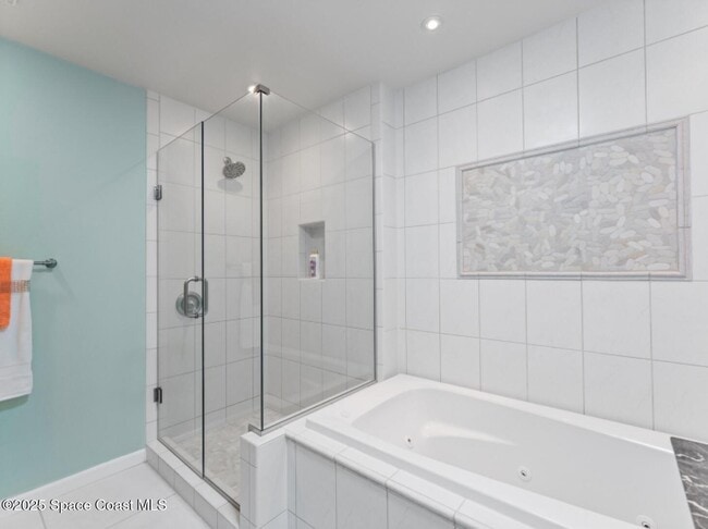 Building Photo - 3037 S Hwy A1A