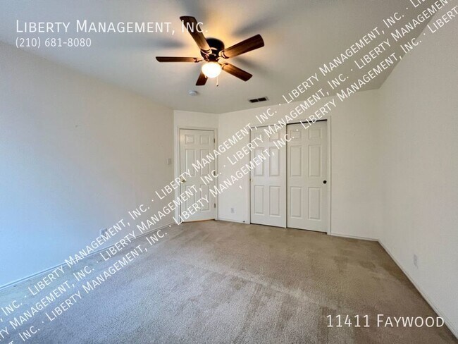 Building Photo - Single story home in the gated Heights at ...