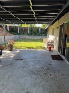 Building Photo - 316 N Platina Dr