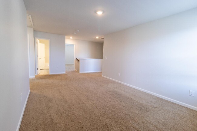 Building Photo - 478 Sapphire Rd