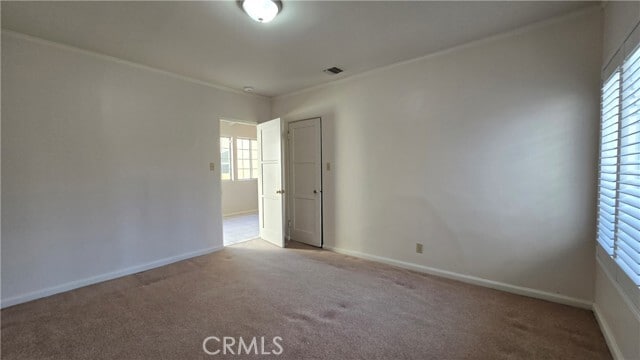 Building Photo - 146 Bridge St