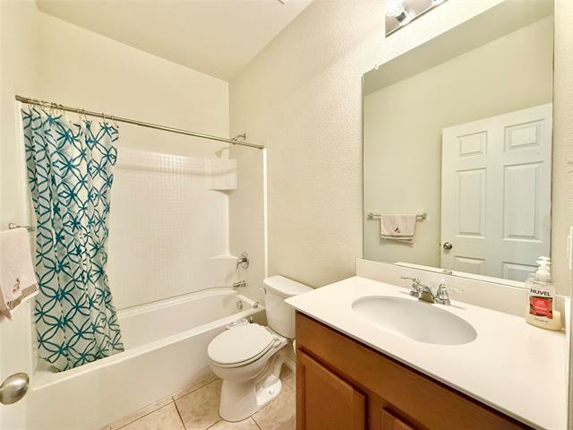 Building Photo - 2336 Bermont Red Ln