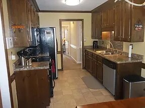 Building Photo - 1728 Burnt Mill Rd