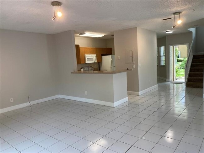 Building Photo - 16045 Emerald Cove Rd