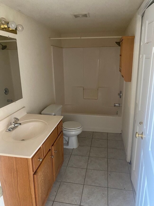 Building Photo - 4901 Kirk Hill Rd