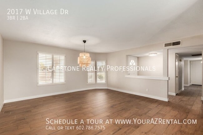 Building Photo - 2017 W Village Dr
