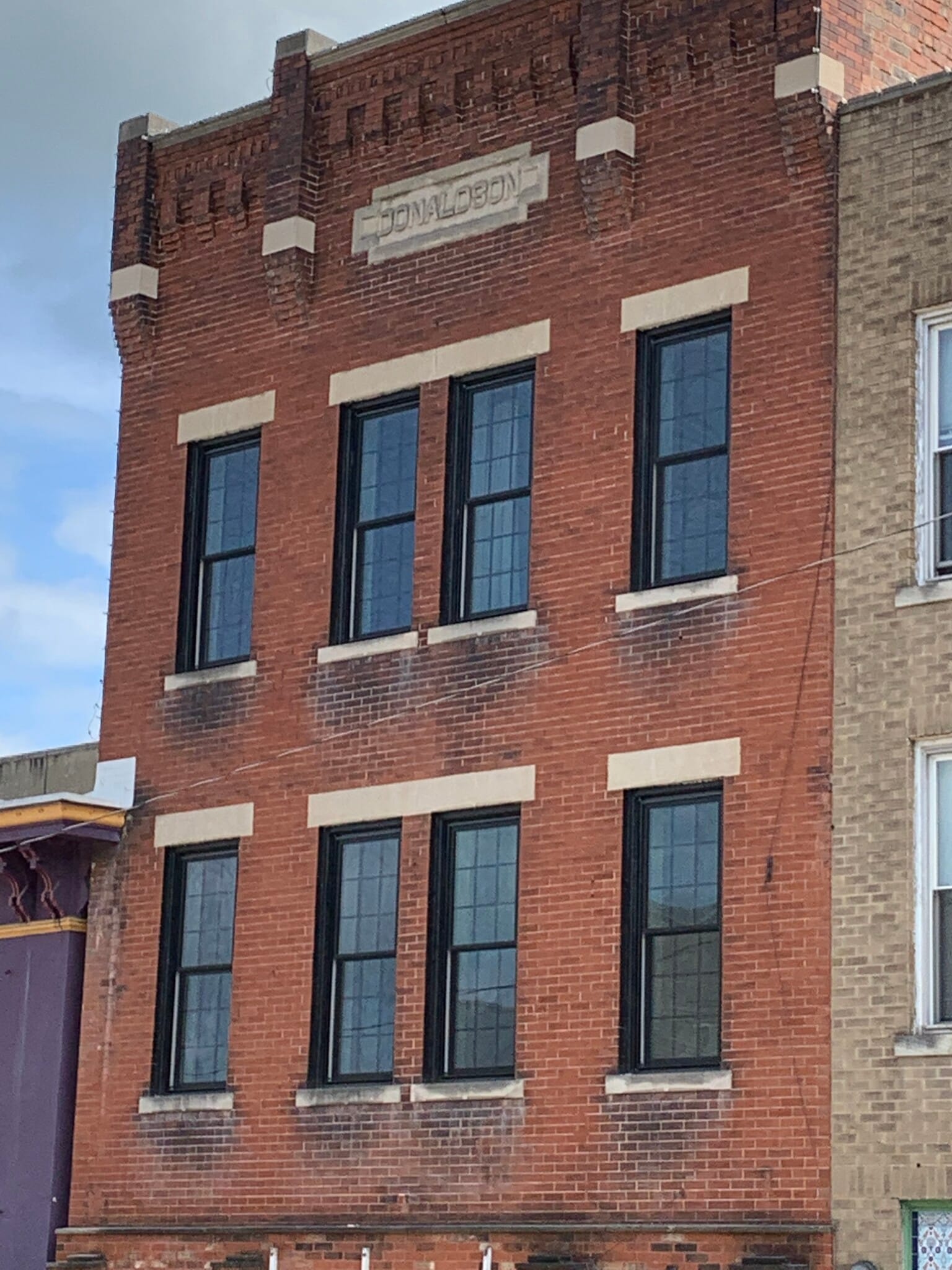 Building Photo - 19 W Washington St