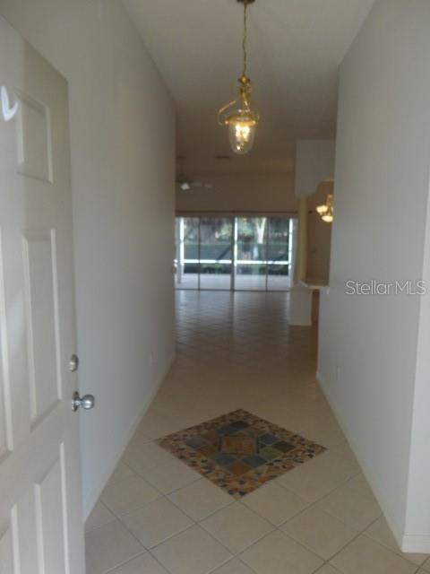 Building Photo - 1233 Oak Forest Dr