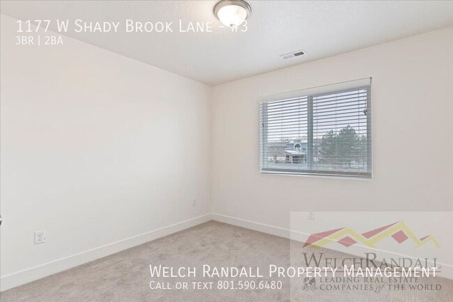 Building Photo - 1177 Shady Brook Ln S