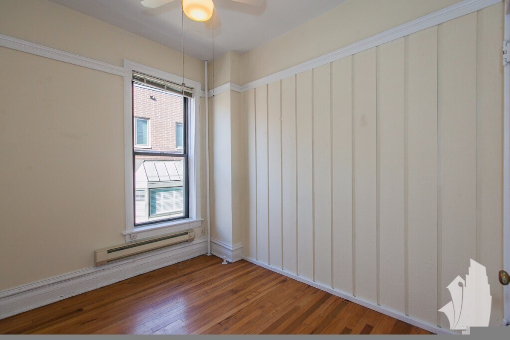 Building Photo - 1226 N Dearborn St