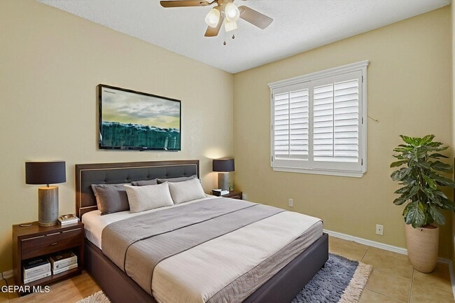 Building Photo - 12528 Martin Bauman Dr