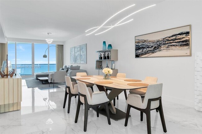 Building Photo - 16901 Collins Ave