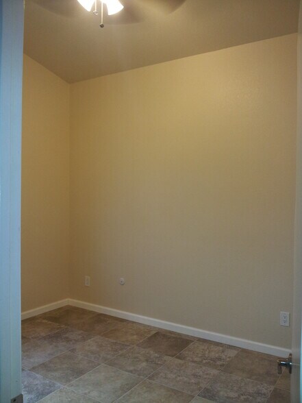 Building Photo - 5139 Omar Ct