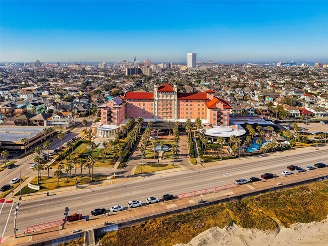 Building Photo - 3412 Ave S