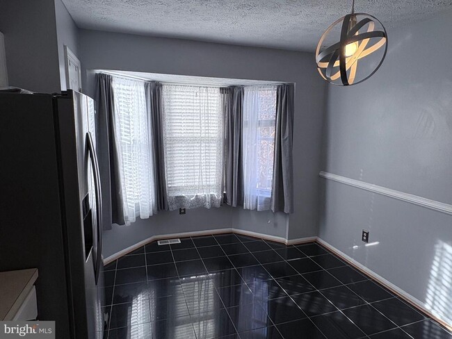 Building Photo - 2606 Windy Oak Ct