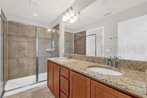 Building Photo - 11932 Lorenza Ln