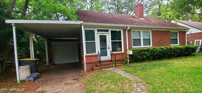 Building Photo - 1123 Brierfield Dr