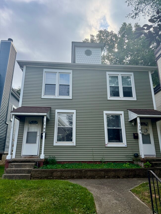 Primary Photo - 1188 Perry St