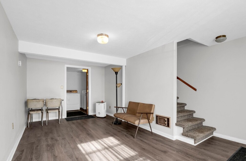 Condo common space - 530 Whispering Hills Dr