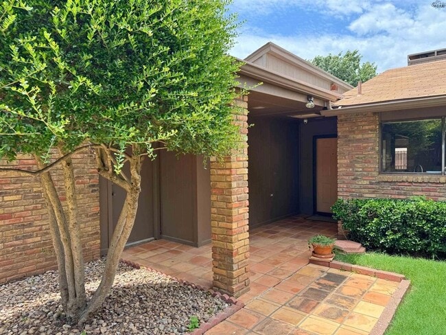 Building Photo - 2814 Mill Valley Dr