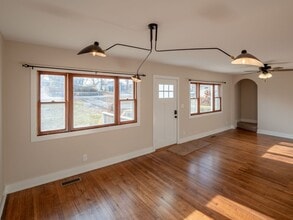 Building Photo - Westwood