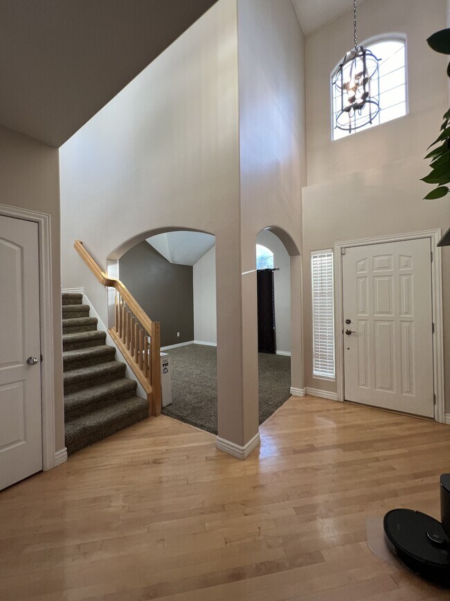 Building Photo - 11467 S Loganberry Ct