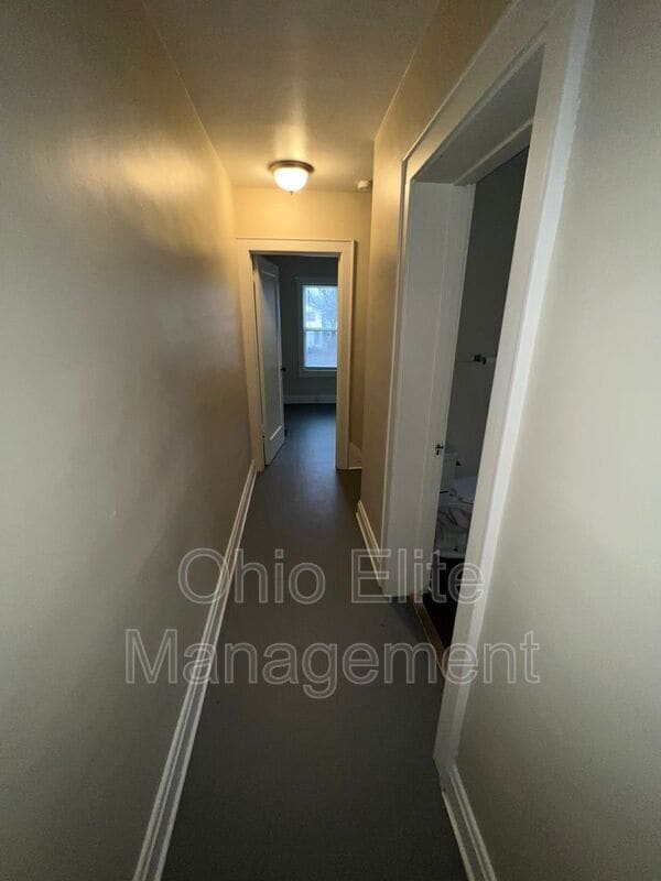 Building Photo - 1483 Republic Ave