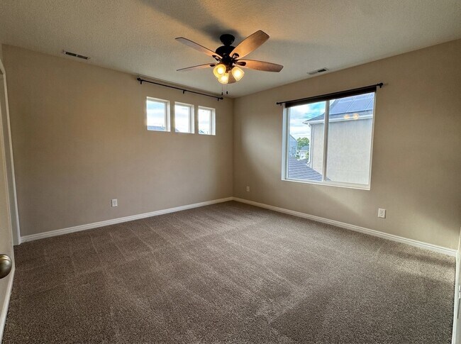 Building Photo - 9399 Koch Dr