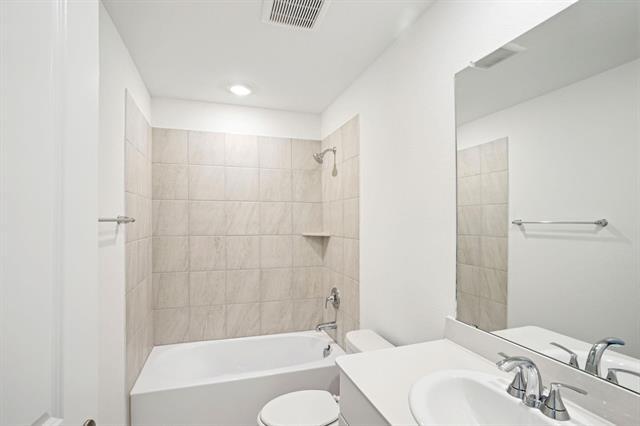 Building Photo - 537 Sierra Rdg