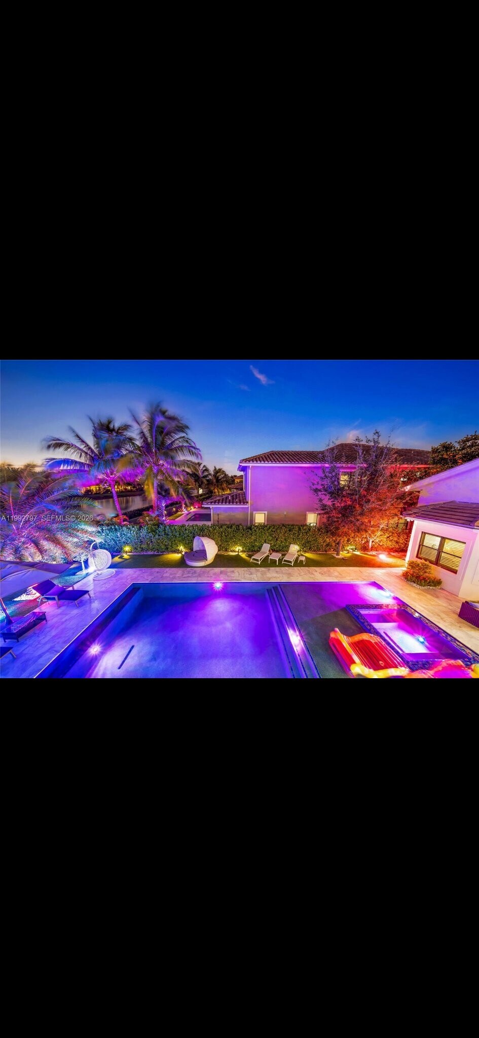 Building Photo - 16849 Pierre Cir