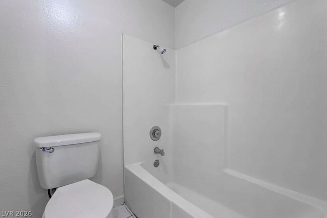 Building Photo - 5198 Greene Ln