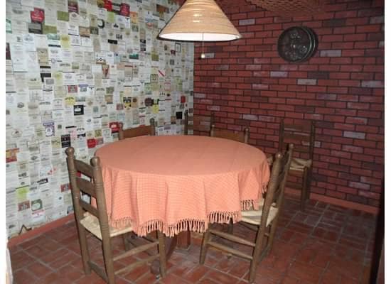 Building Photo - Broadway Hill home