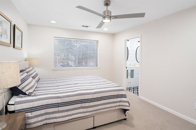 Building Photo - 14604 Hemingway Ct