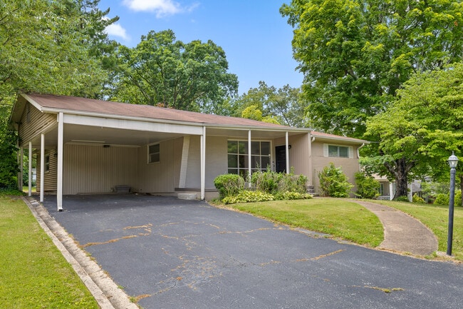 Front - 3291 Van Buren St