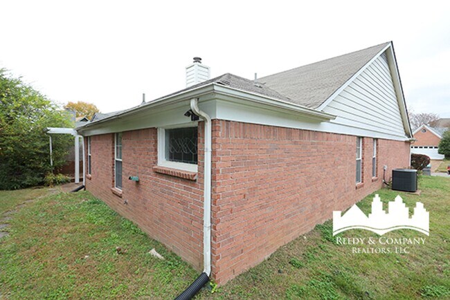 Building Photo - 2189 Rocky Stream Dr